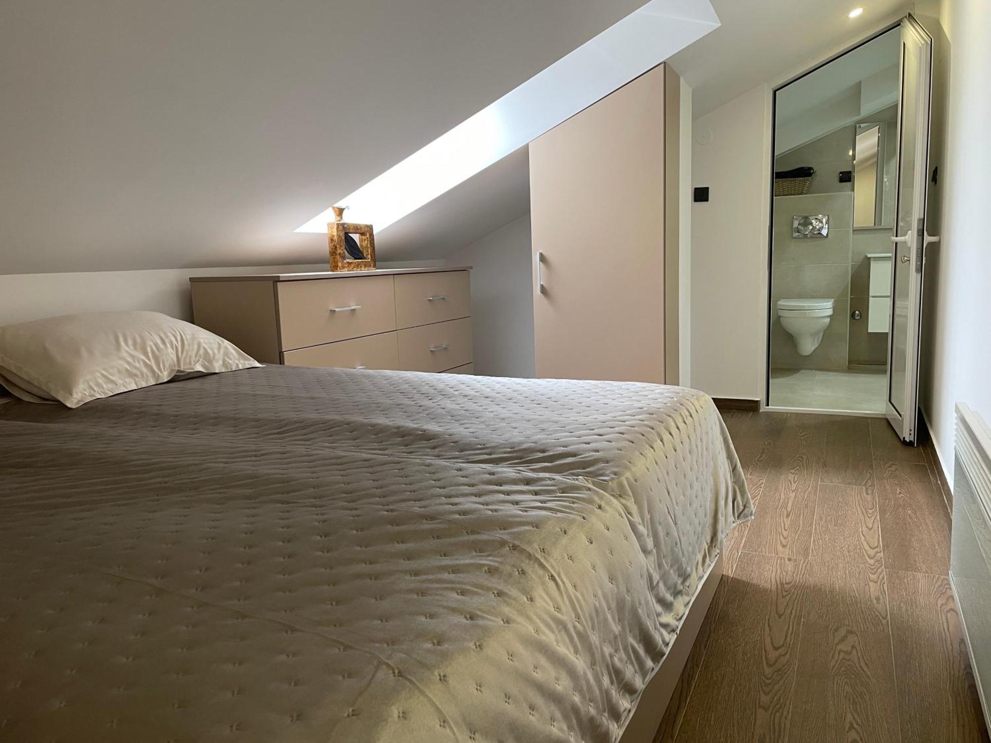 Joy 6 * Belgrade